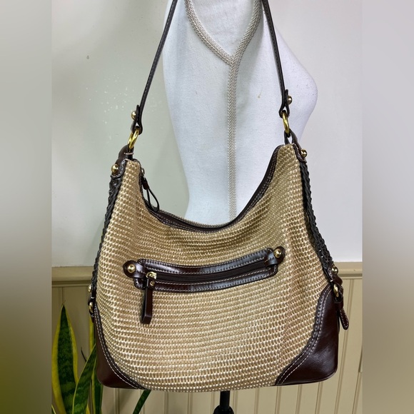 Giani Bernini Woven Hobo Bag Straw Brown Trim Gold Hardware Shoulder Tote - Picture 1 of 16